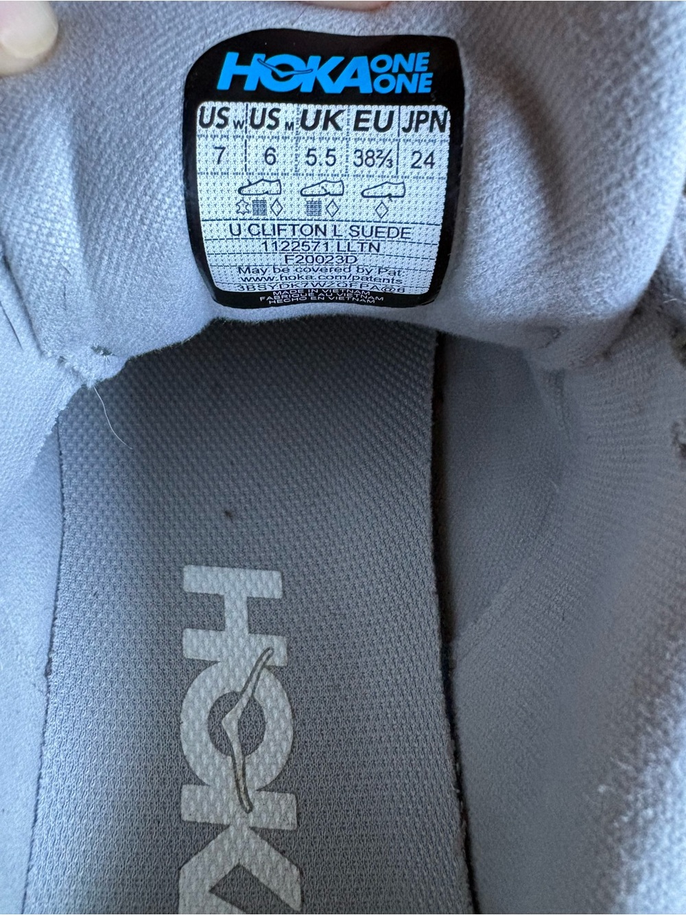 HOKA unisex Clifton in Limestone - Picture 5 of 5